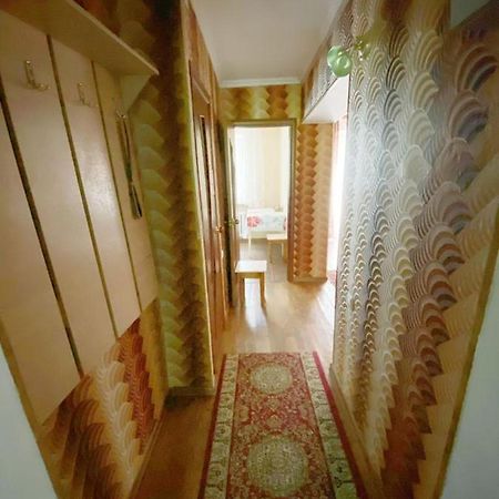 Квартира Напротив Аэропорта Appartement Turksib Buitenkant foto